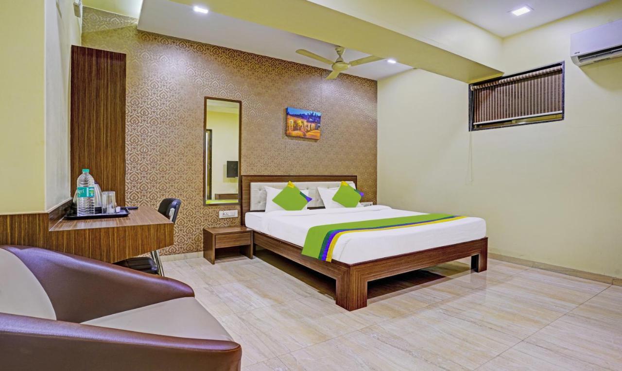 Treebo Trend De Grandeur Anand Nagar Hotel Thane Buitenkant foto
