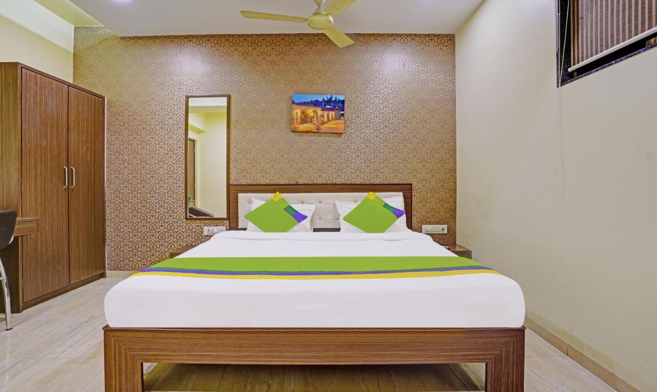 Treebo Trend De Grandeur Anand Nagar Hotel Thane Buitenkant foto