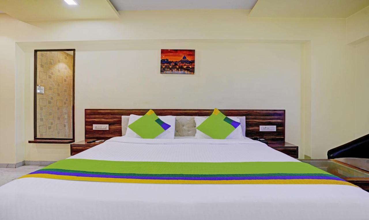 Treebo Trend De Grandeur Anand Nagar Hotel Thane Buitenkant foto