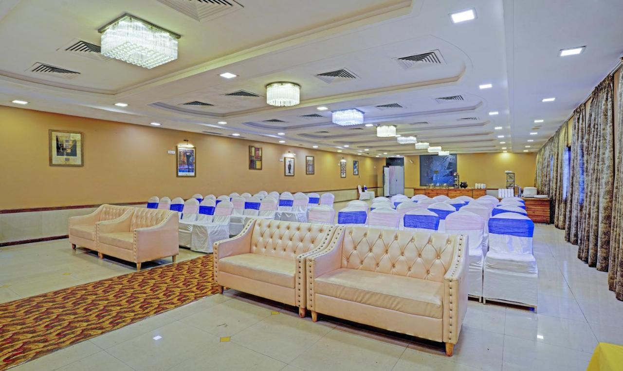 Treebo Trend De Grandeur Anand Nagar Hotel Thane Buitenkant foto